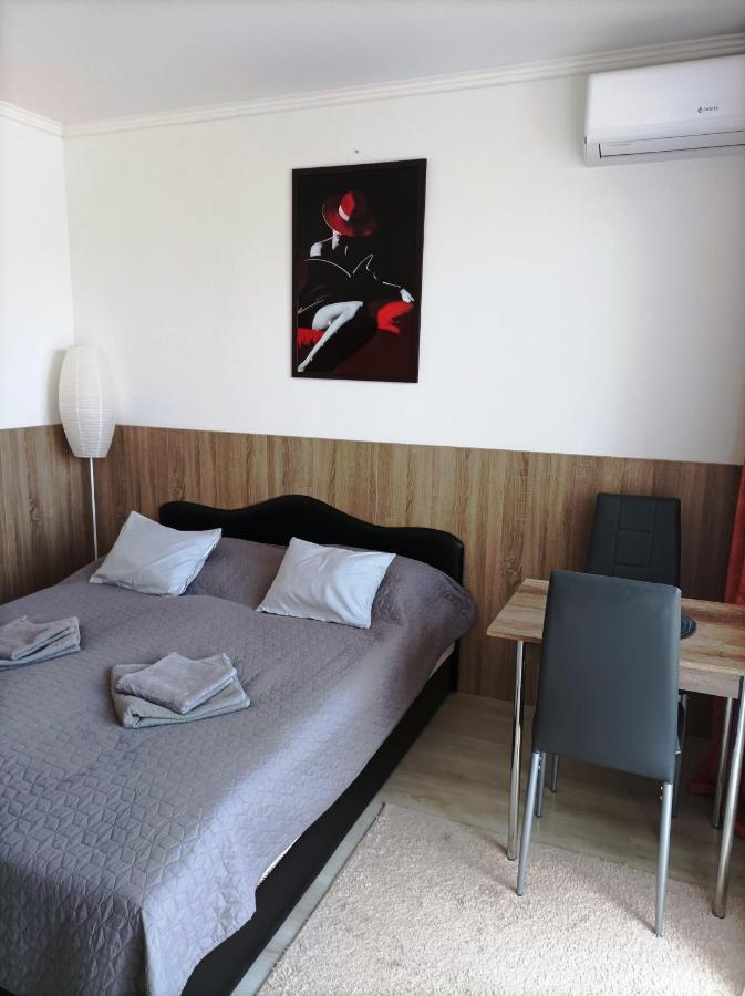Sunrise Apartman Siofok Exterior photo